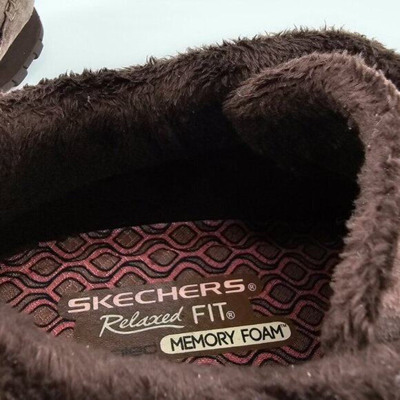 Skechers Women 10 Relaxed Fit Memory Foam Brown Lace-up  Ankle Booties - Picture 8 of 9